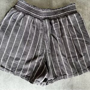 Universal Thread Grey and White Stripe Pull On Linen Shorts Size XS